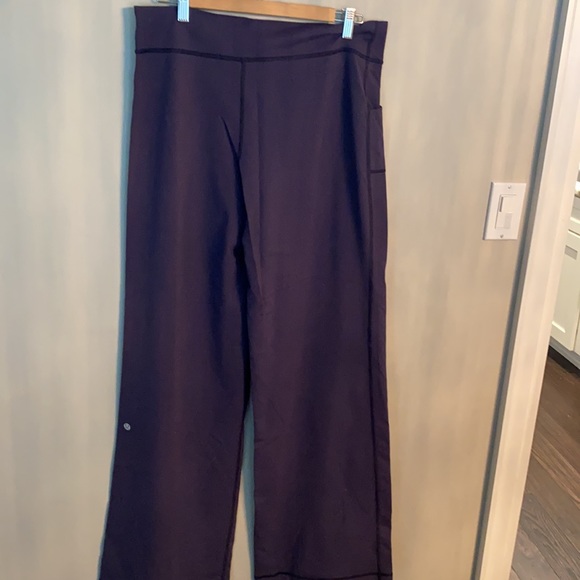 Lululemon wide leg stretch pants grey - Picture 2 of 2